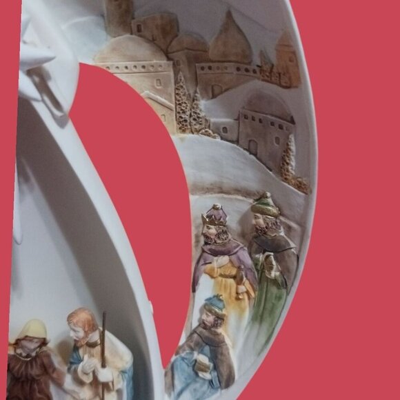 Dicksons Resin Joy/Angel Figurine With Led Lighted Holy Family 6 3/4" H Christma - Picture 10 of 10